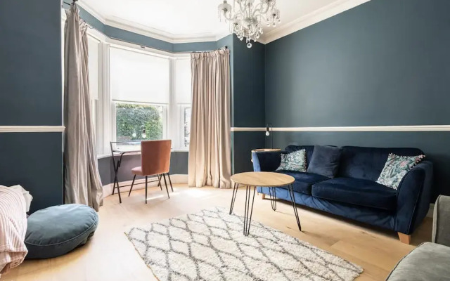 Host Stay Grove Road