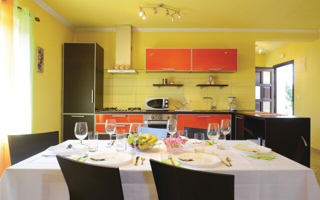 Stunning Home in Barisici With Wifi and 4 Bedrooms