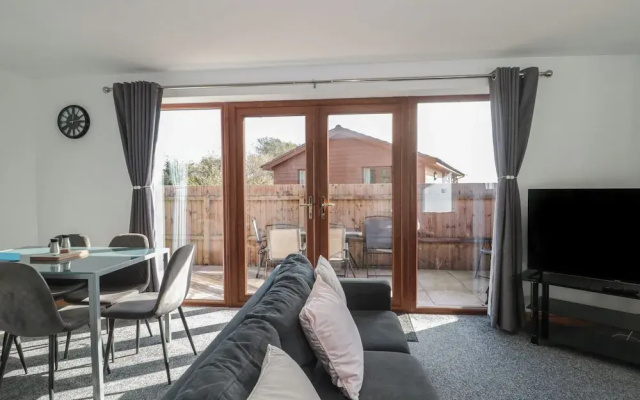 Bluebell Lodge, Meadow View Lodges