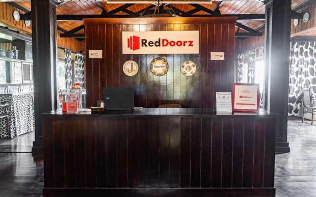 RedDoorz Premium @ Lido Sukabumi