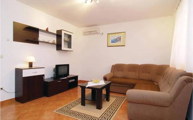 Apartment Stari put III