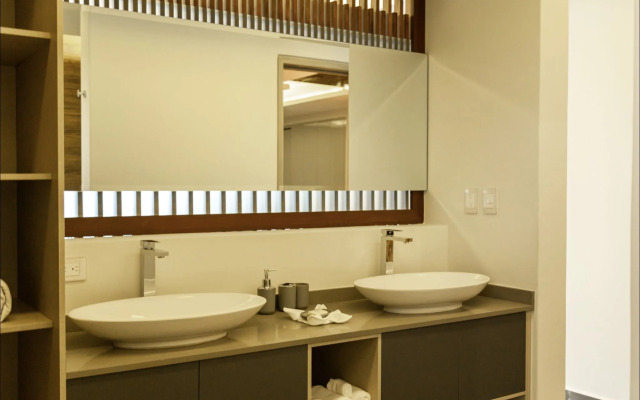 Fabulous & Exclusive Apartments With Sea View Pool BBQ Garden