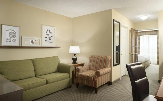 Country Inn & Suites by Radisson, Grinnell, IA
