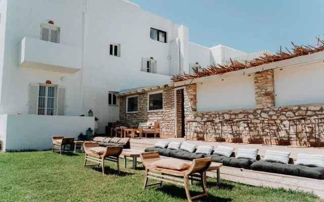 Paros Holiday Sun