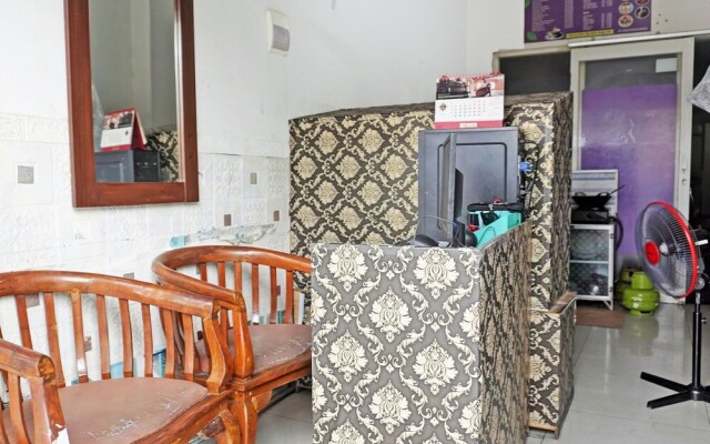 OYO Life 92962 Apartement Sentraland Karawang By Ratna