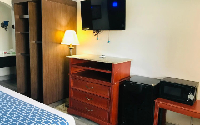 Summit Inn - Houston Medical Center