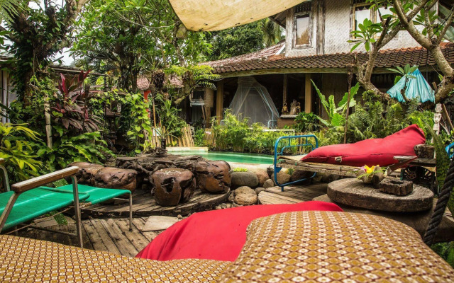Santhiku Hotel, Villas, Yoga & SPA