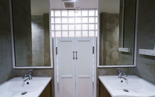 Baan Navi - Adults Only