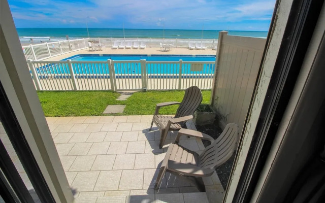 Oceanside Village D2