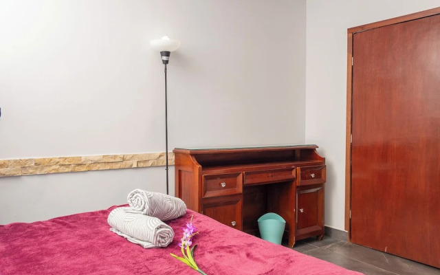 Apt in Del Valle Great Location near WTC