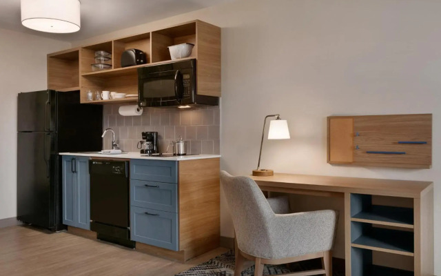 Candlewood Suites Harrisburg I-81 - Hershey Area by IHG