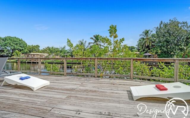 Stunning Waterfront 3BR with Heated POOL
