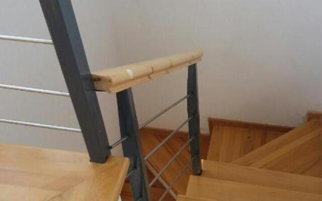 Gjiri Lalzit Apartment