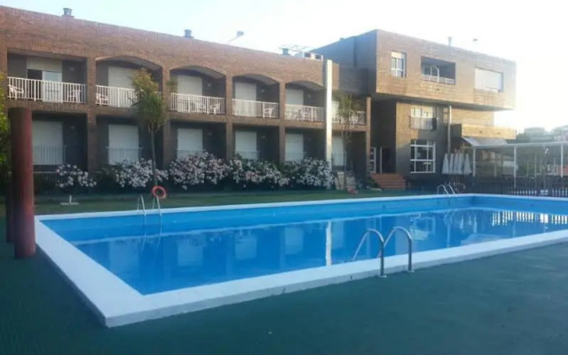 Don Hotel