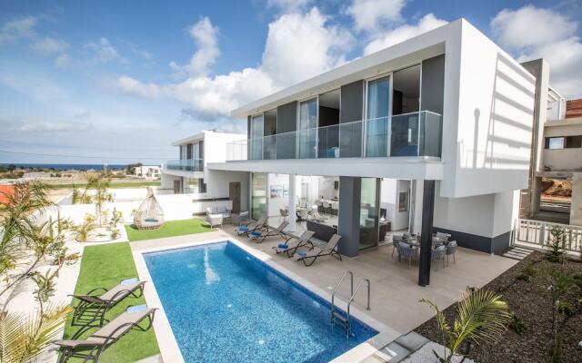 "villa Prol26, Stunning 3bdr Protaras Villa With Pool, Close to Fig Tree Bay"