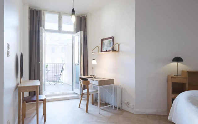 Luxury Design Apartment