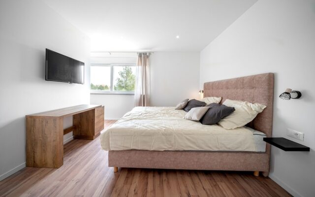 Comfy Villa in Vodice With Swimming Pool