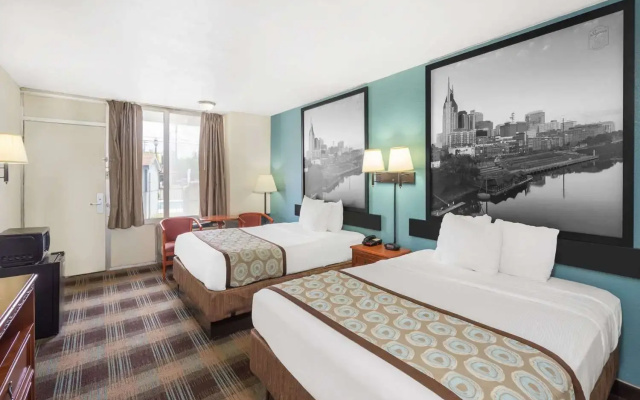 Super 8 By Wyndham Nashville Downtown