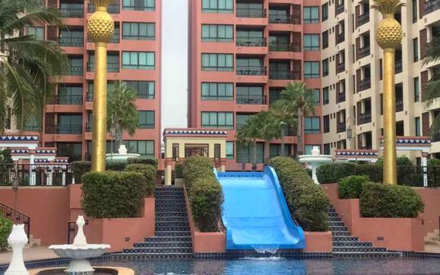 Marrakesh condo by Khun Wittaya
