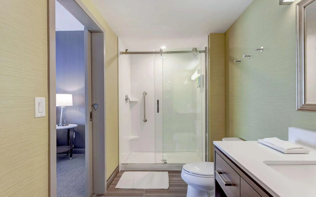 Home2 Suites by Hilton Toronto Brampton