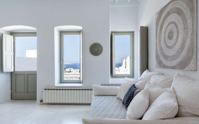 She Mykonos - The Residency
