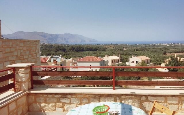 Stunning Home in Chania With Wifi and 3 Bedrooms