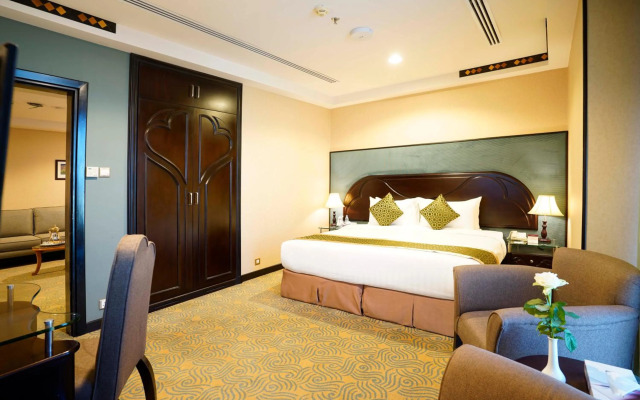 Awaliv International Hotel