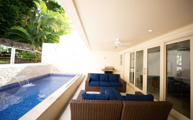 Luxury 3-bed Villa, St James, Near Beach & Gym