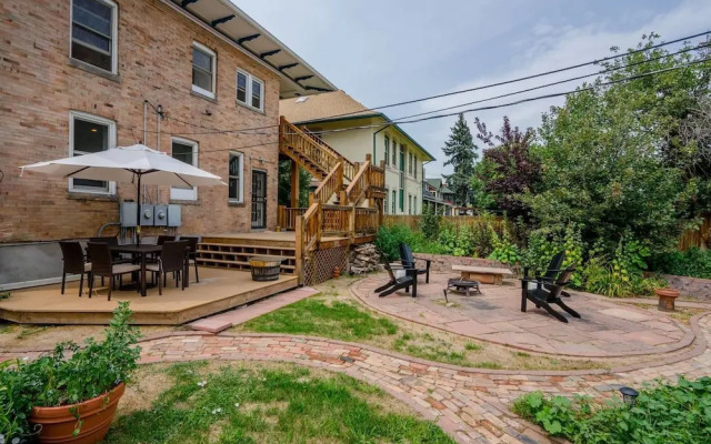 The Traveler's Nook Walk to City Park