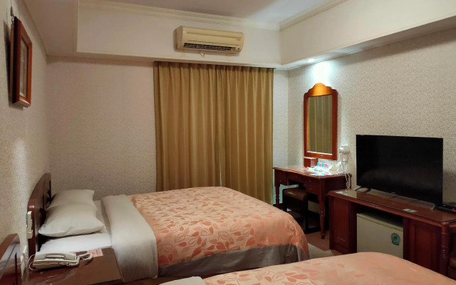 Sin Fu Business Hotel