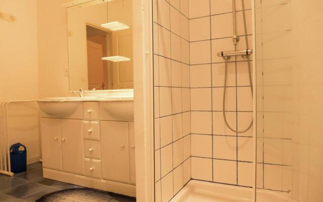 Beautiful Holiday Home in Murviel-les-Beziers with Pool