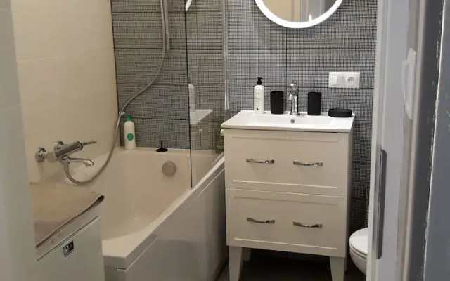 2 Bedroom City Center Apartment
