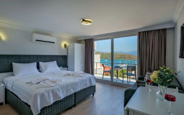Miralya Suites