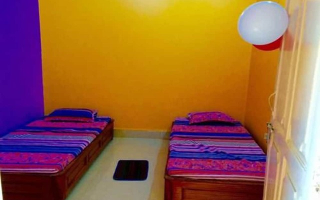 Royal Indu Hotel
