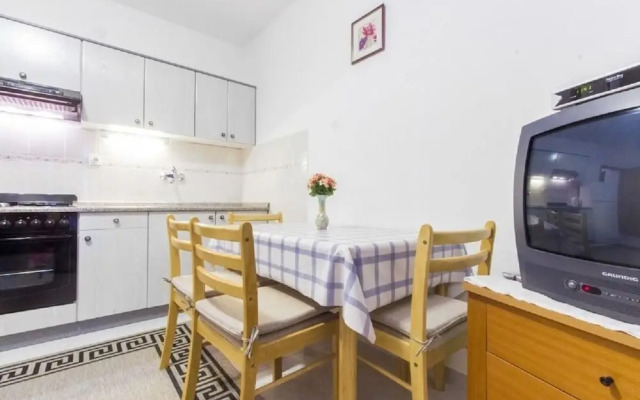 Milans - 25m From the Beach - A4