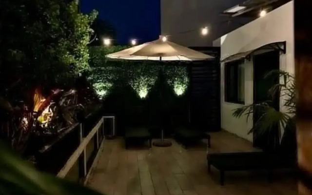 1 BR Apartment With Rooftop Pool Hammocks by Waves Management