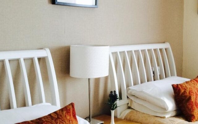 The Upper Largo Hotel & Restaurant