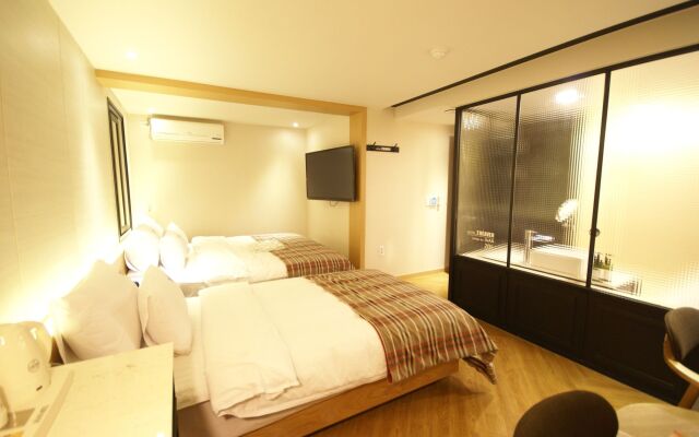 Sasang 2heaven Hotel