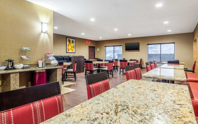Country Inn & Suites By Radisson, Battle Creek, MI