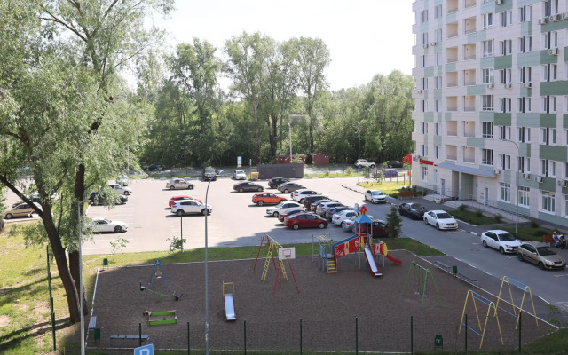Apartments on Rotary street 27E