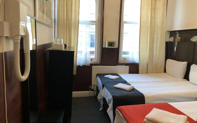 Plaza London Hotel