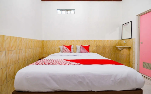 OYO 2855 Sartika Hotel Pati