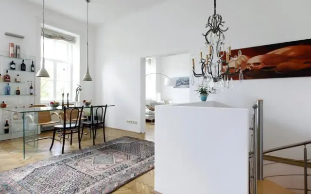 Duplex with Sauna and Garden Edelhofgasse