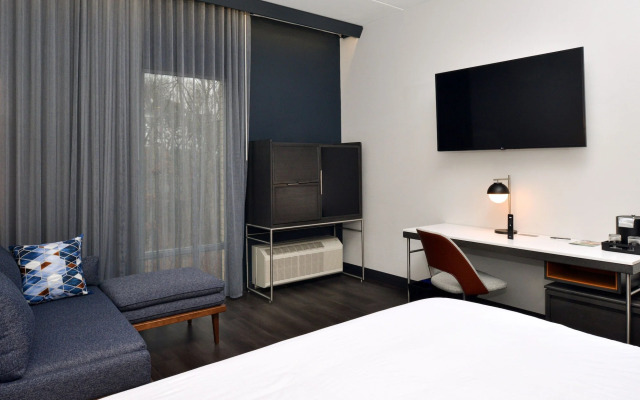 Courtyard by Marriott Raleigh Cary Crossroads