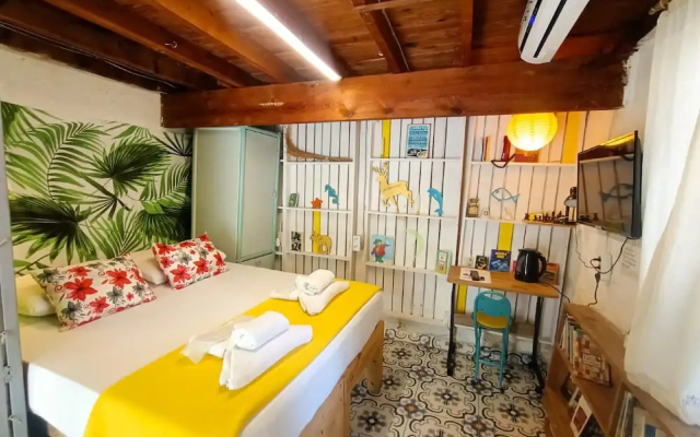 Mell10 House