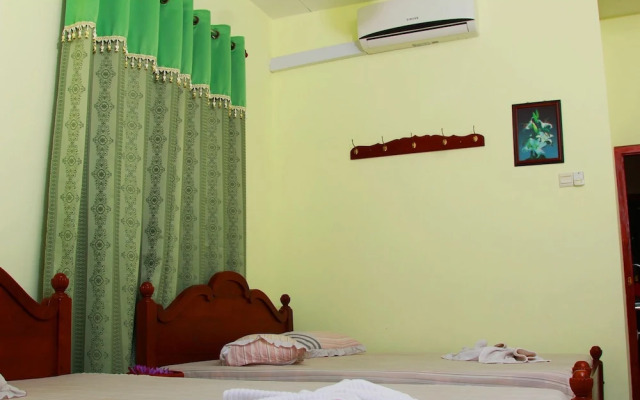 Senaro Holiday Resort