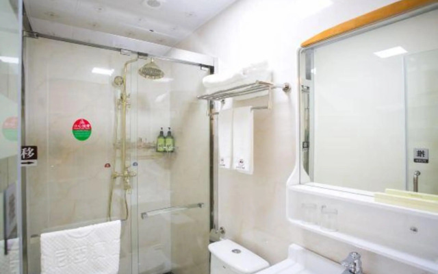 Shaoxing Narnia Garden Hotel