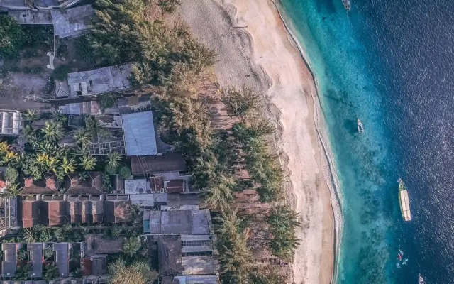 Warna Beach Hotel - Hotel in Gili Trawangan - Photo 5