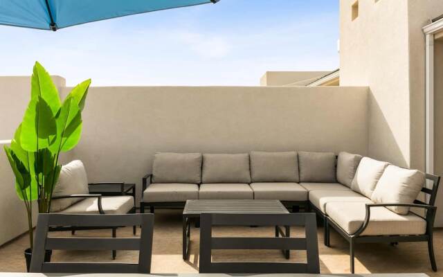 Stapes Escape #75 by RedAwning