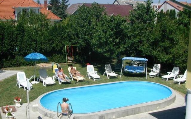 Barbara Wellness Pension